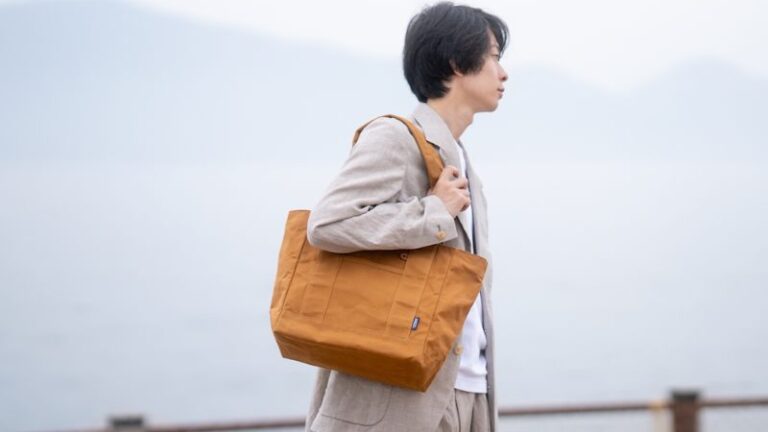 カワニシカバンプロダクトより「KONTE mini」発売｜洗うたび変わる帆布トートバッグ
